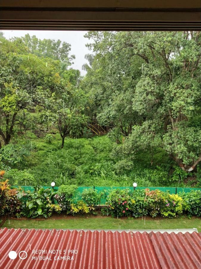 Leela's Cottage Lonavala Buitenkant foto