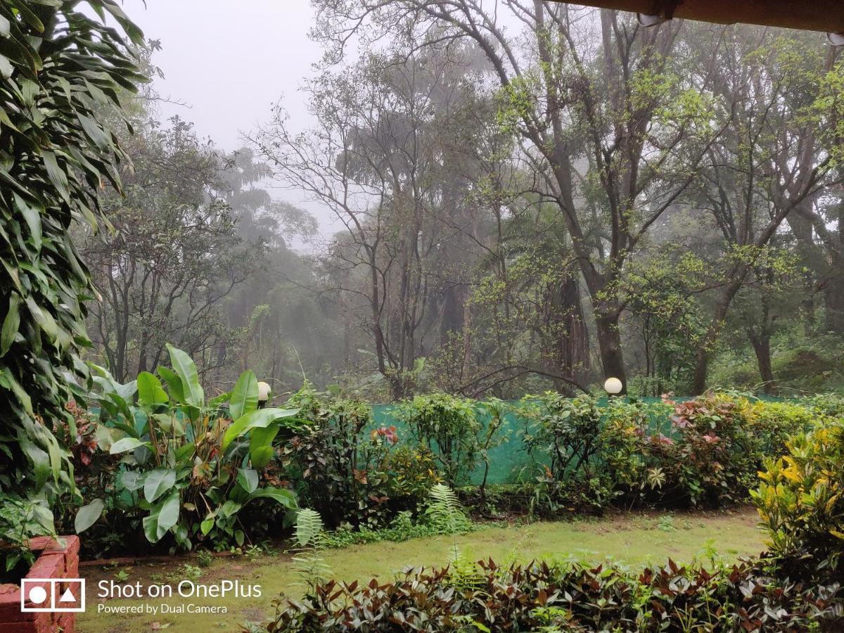 Leela's Cottage Lonavala Buitenkant foto